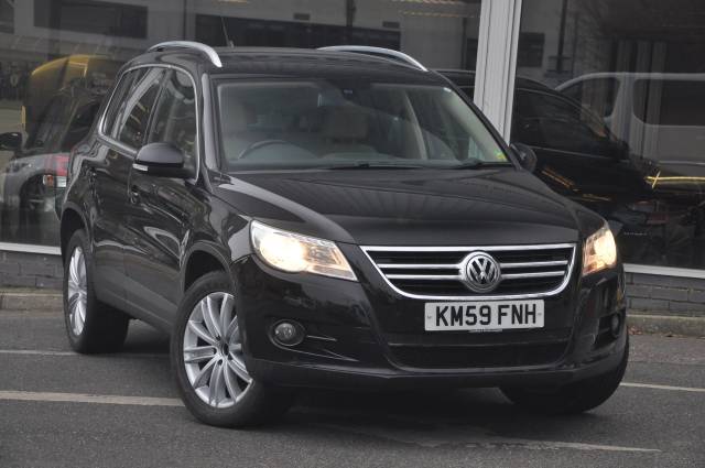 Volkswagen Tiguan 2.0 TDi Sport 170 5dr Estate Diesel Black