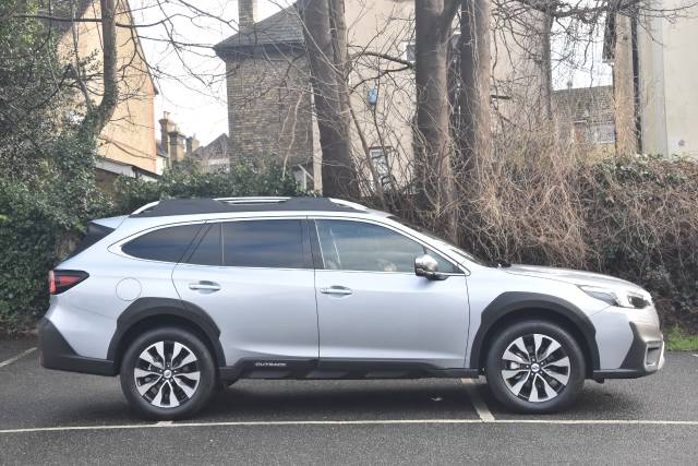 2025 Subaru Outback 2.5 TOURING