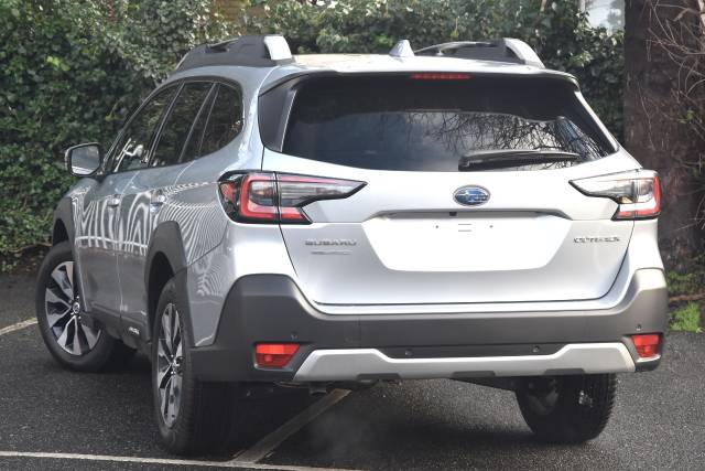 2025 Subaru Outback 2.5 TOURING