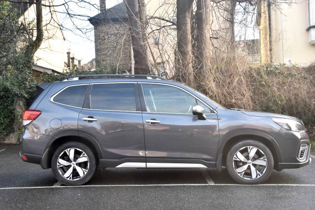 2019 Subaru Forester 2.0i e-Boxer XE Premium 5dr Lineartronic