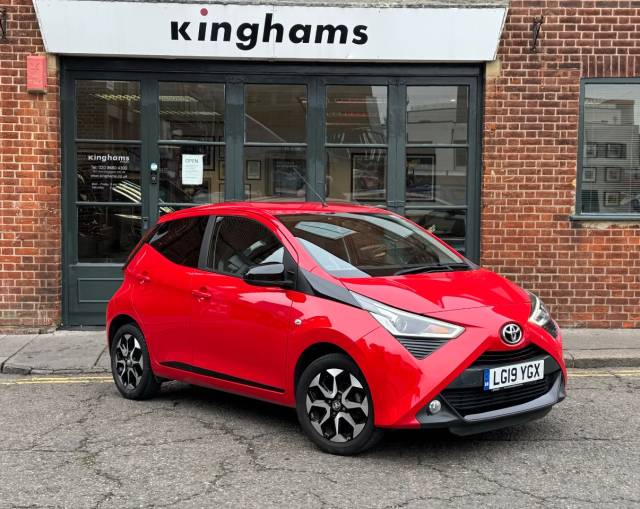 Toyota Aygo 1.0 VVT-i X-Trend 5dr Hatchback Petrol Red