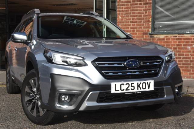 Subaru Outback 2.5i Touring 5dr Lineartronic Estate Petrol Silver