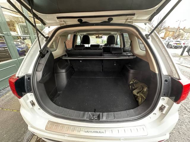 2015 Mitsubishi Outlander 2.0 PHEV GX4hs 5dr Auto