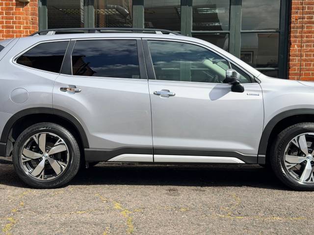 2019 Subaru Forester 2.0i e-Boxer XE Premium 5dr Lineartronic