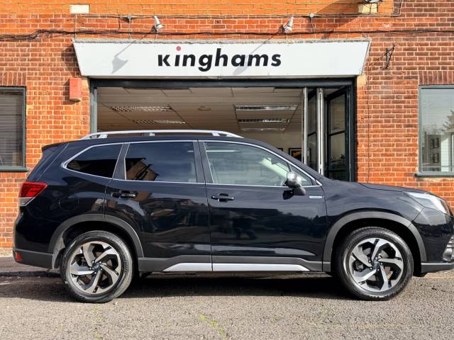 2023 Subaru Forester 2.0i e-Boxer XE Premium 5dr Lineartronic