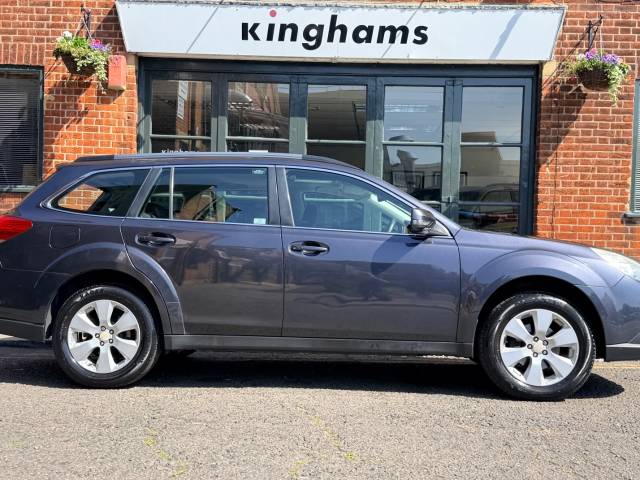 2010 Subaru Outback 2.5i SE NavPlus Outback 5dr Lineartronic