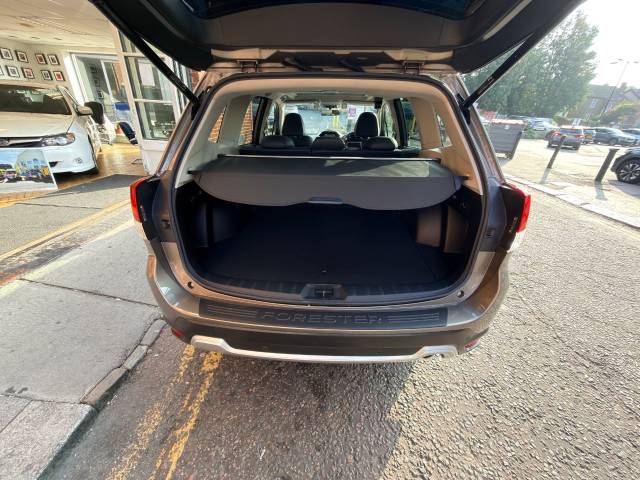 2020 Subaru Forester 2.0i e-Boxer XE Premium 5dr Lineartronic