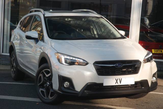 Subaru XV 2.0i SE Premium 5dr Lineartronic Hatchback Petrol White